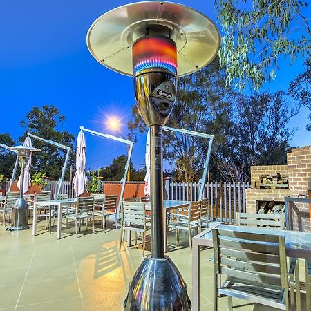Swagsman Motel Miles Luaran gambar